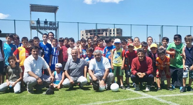 DİVA-SEN den Kuran Kursu alan öğrencilere futbol turnuvası... 